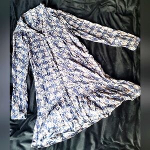 Wild Pearl Women's Tunic Long Sleeve Button Blouse- Size Large